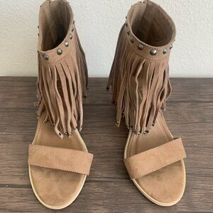 Fringe Tan Sandals 10
